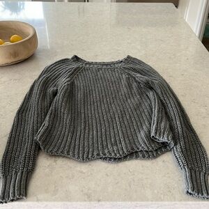 AE gray sweater